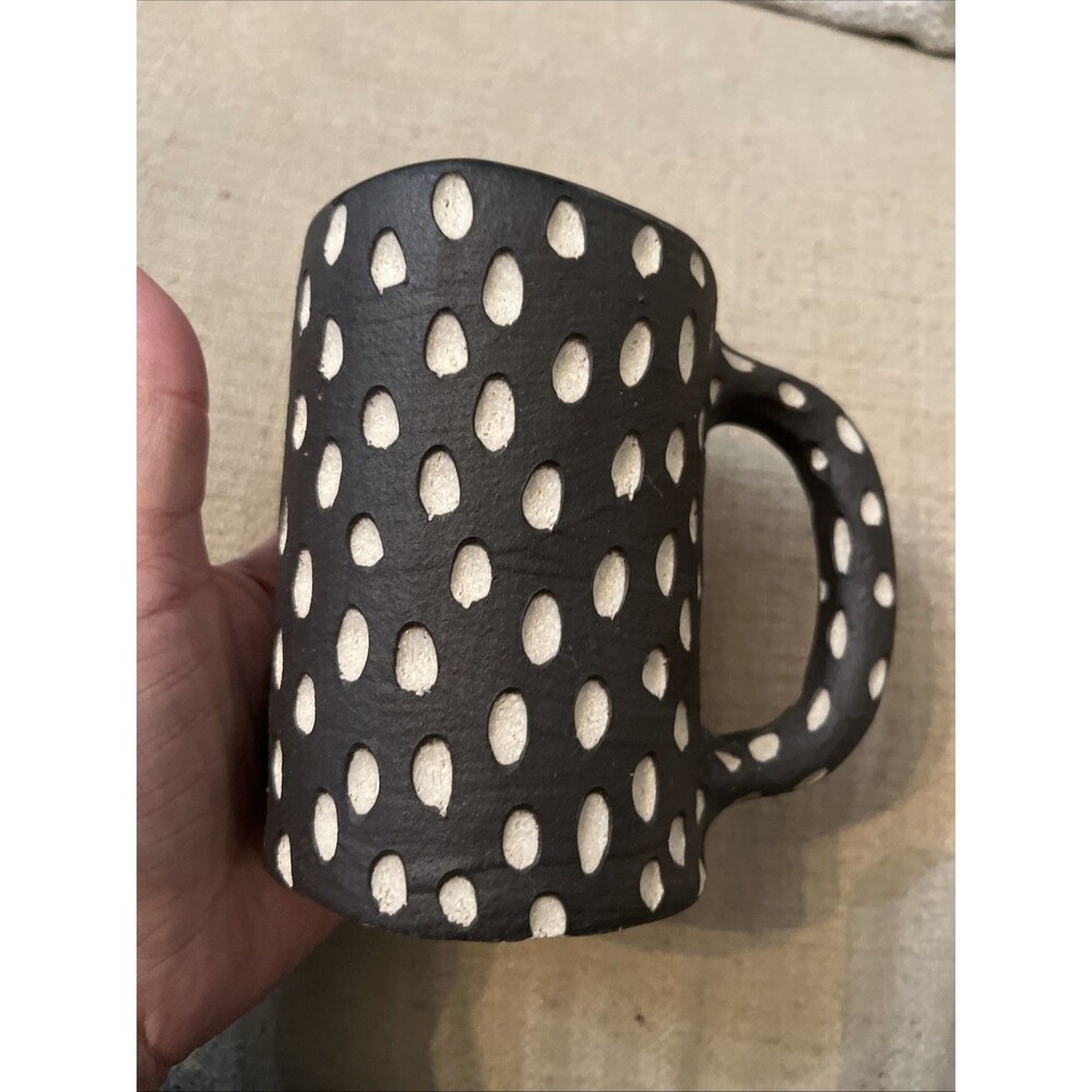 Vtg Larry Halvorsen Seattle Black White Sgraffito Art Pottery Mug Polka Dots